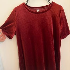 OLD NAVY Red Velvet Short Sleeve Shirt M